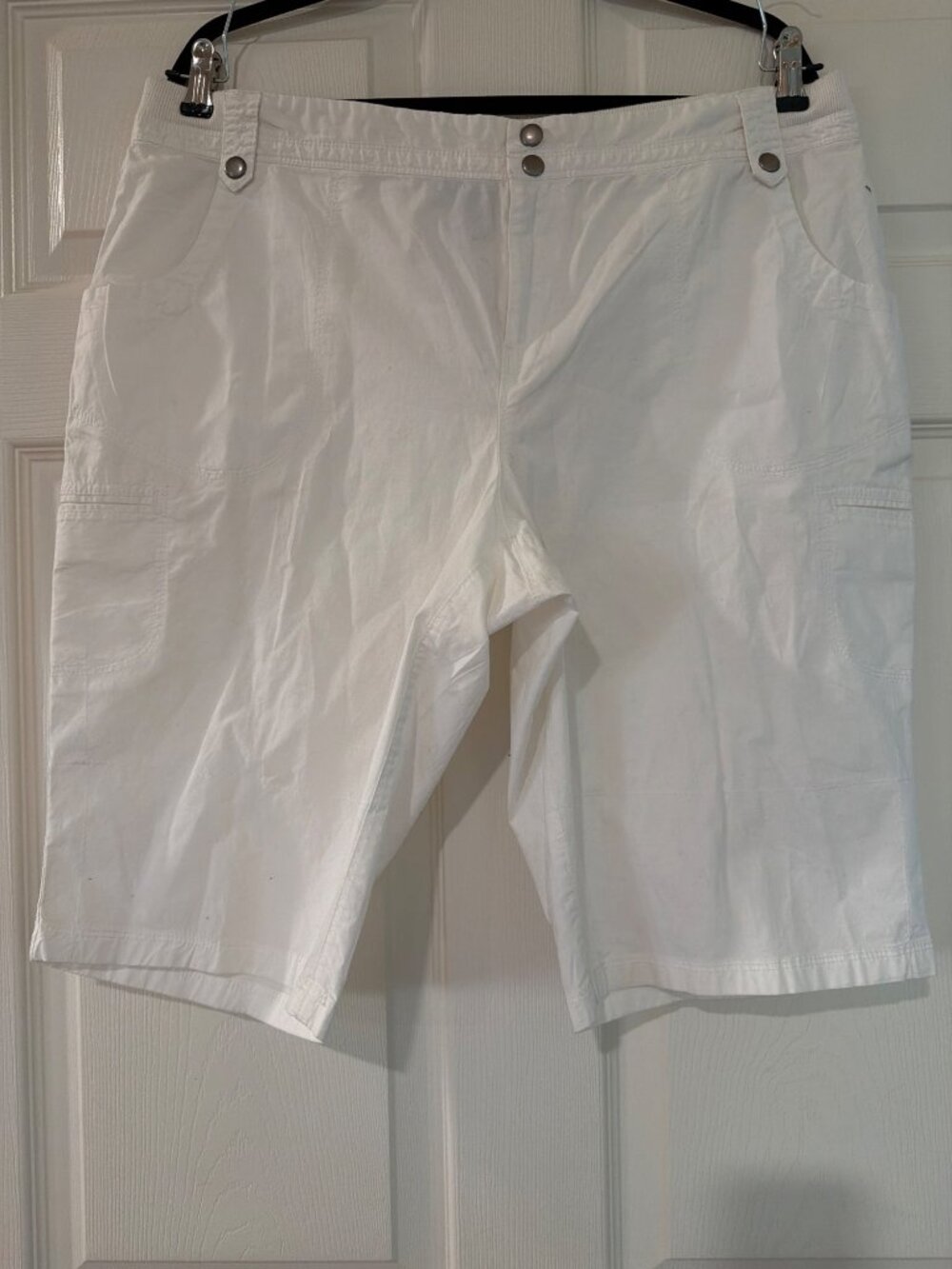 Style & Co White Bermuda Shorts Size 14 Cotton Spandex Blend